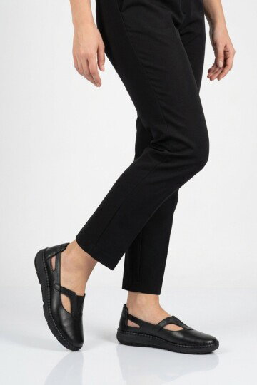 Siyah Hakiki Deri Anatomik Kadın Casual Ayakkabı Z541 Z