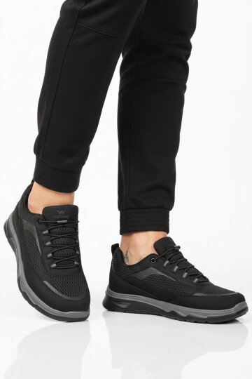 Siyah Fileli Hafif Esnek Hava Alabilen Erkek Spor Ayakkabı Elvara M