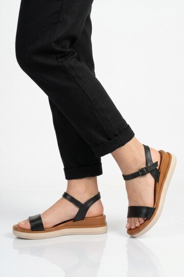 Siyah Hafif Yumuşak Taban Kadın Sandalet 335333 Z