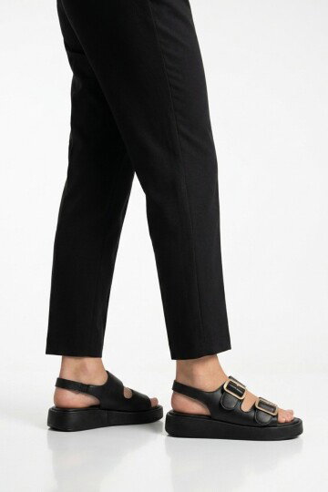 Siyah Hafif Yumuşak Taban Kadın Sandalet 35332 Z