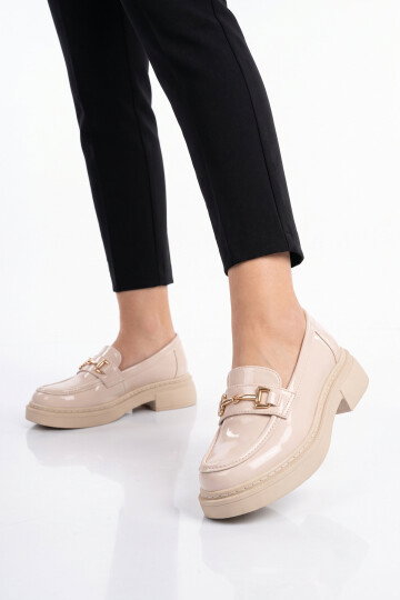 Tokalı Şık Rahat Hafif Kadın Bej Rugan Klasik Casual Ayakkabı Loafer 1805 Z