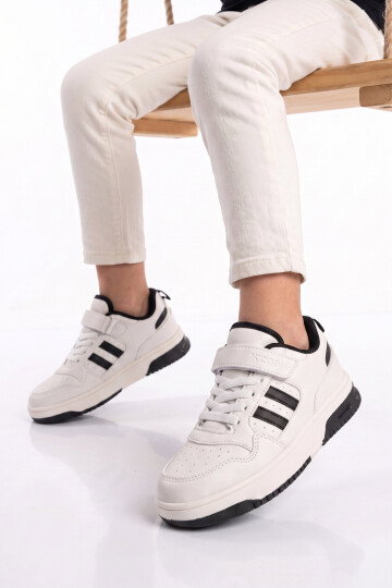 Beyaz-Siyah Cırt Bantlı Unisex Çocuk Yürüyüş ve Spor Ayakkabı Sneaker Foor F