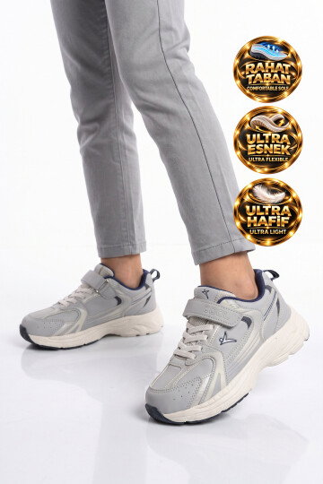 Cırt Banlı Kalın Tabanlı Gri Erkek Çocuk Yürüyüş ve Spor Ayakkabı Sneaker Terra 26K