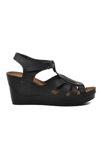 Black Womens Flat Sandals 19-200 Z