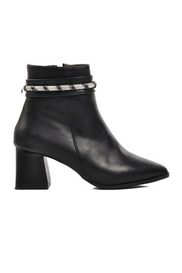 Black Fleece Lined Womens Boots 276515 Z