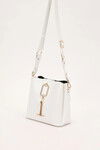 Beyaz Rugan Kadın Omuz Çantası 930126