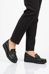 Siyah Geniş Kalıp Kadın Klasik Ayakkabı 651631 Z