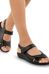 Siyah Jel Tabanlı Kadın Sandalet 31123 Capella Z